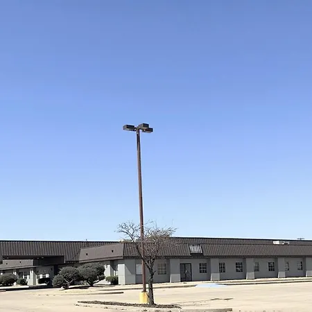 Regency Inn & Suites
